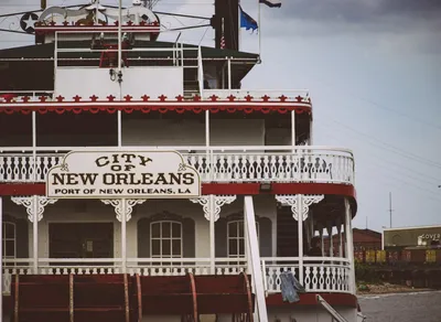 Discover the Ultimate Guide to Make Your First Date a Success